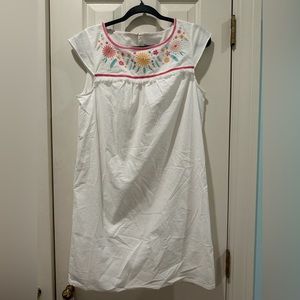 NWT White Seersucker Embroidered Southern Tide Dress Size 4